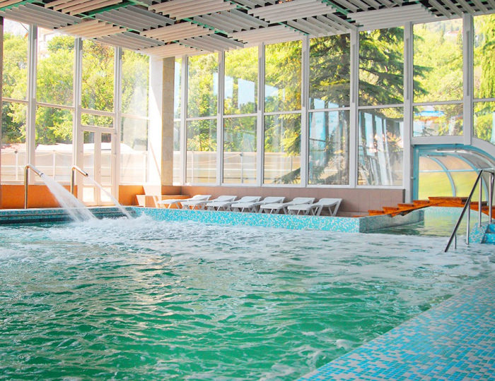 Услуги и спорт